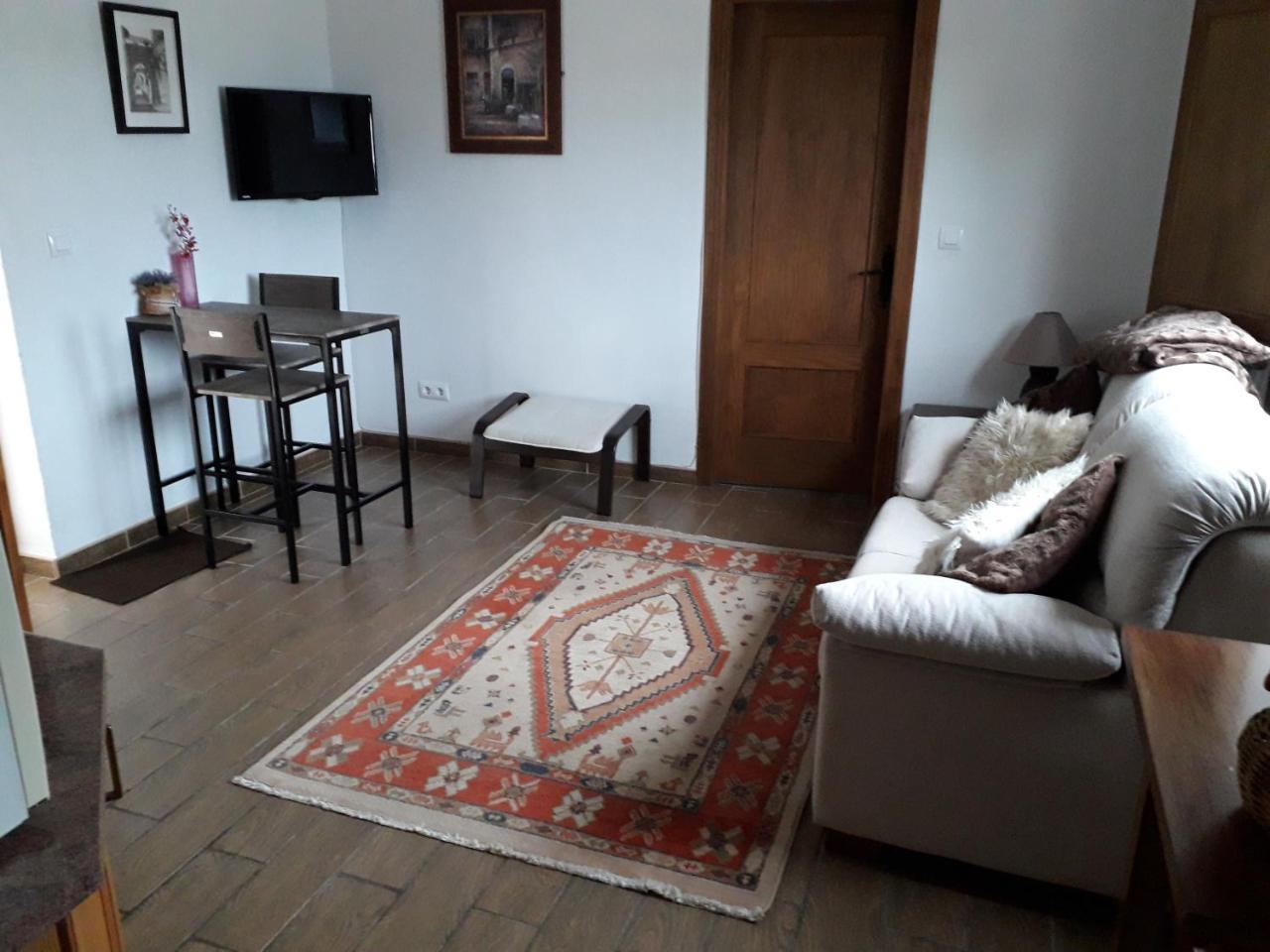 Kayenne Holiday Rentals Існахар Екстер'єр фото